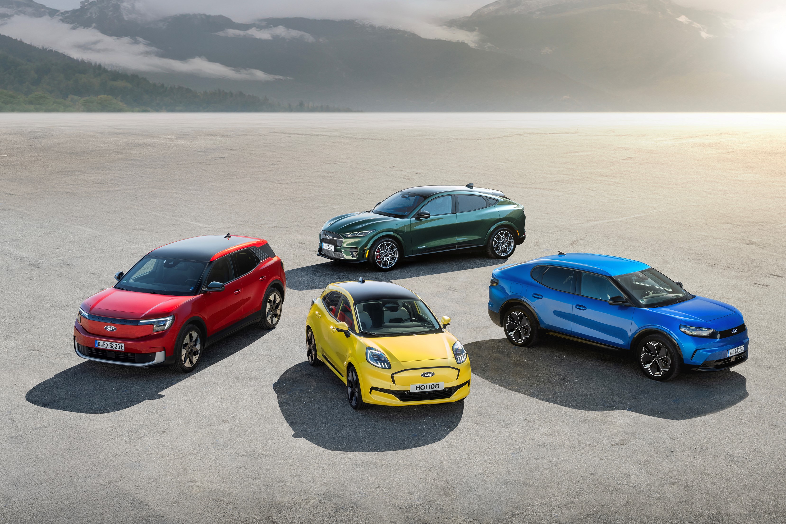 2025_FORD_ELECTRIC_VEHICLES_1